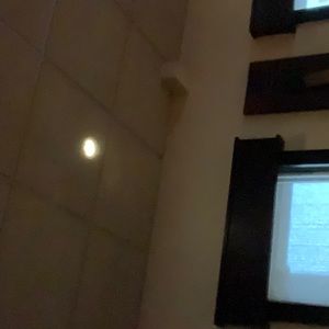 Meet your Posher, Holden